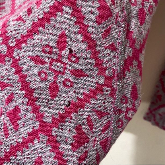 Woolona Venus Wool Long Sleeve Shirt Top Geometric Pattern Medium Merino Wool - Picture 6 of 7